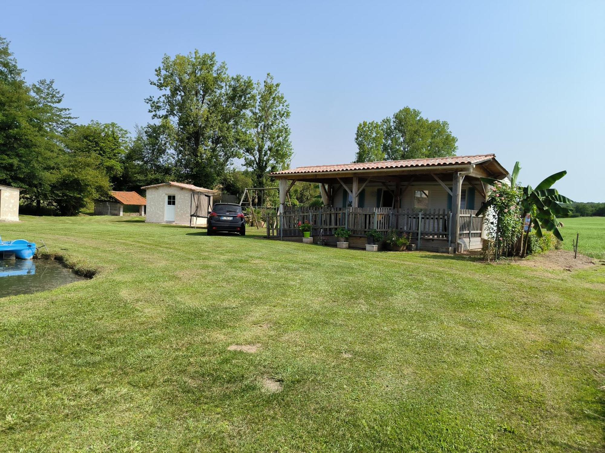 Etang Pre De La Font Hotel Cercles Luaran gambar